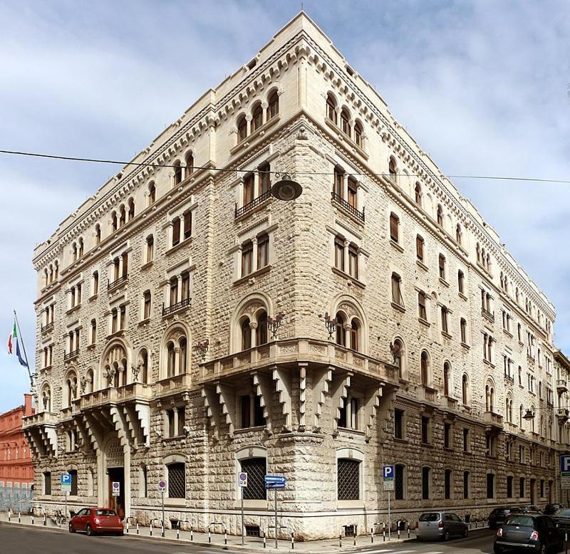 Residenza Trevisani Apartment Бари Екстериор снимка