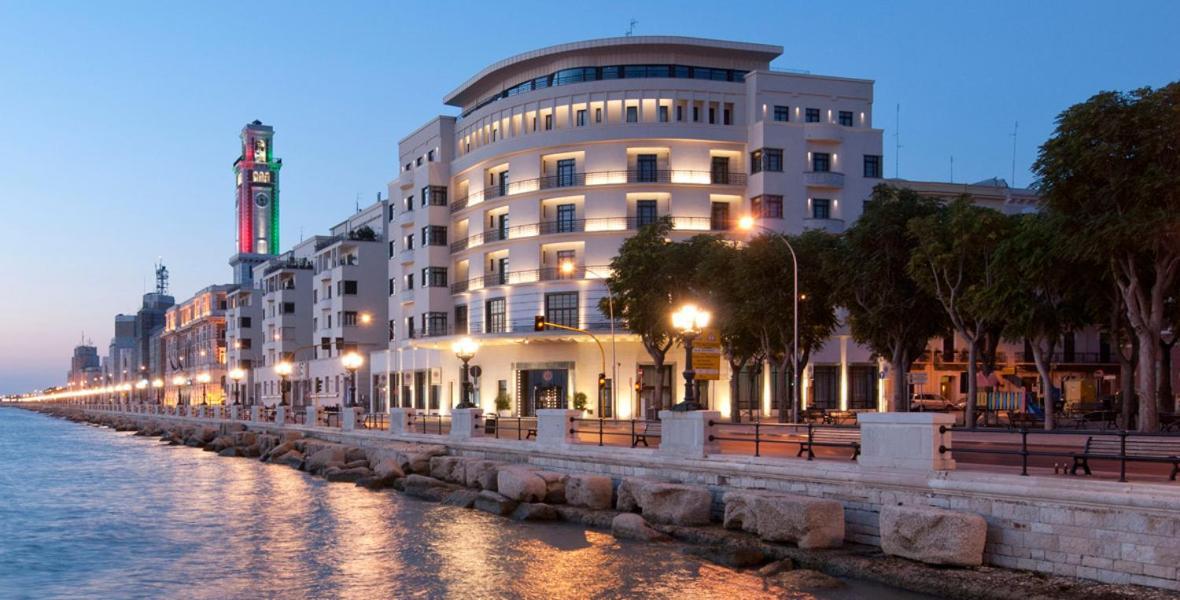 Residenza Trevisani Apartment Бари Екстериор снимка